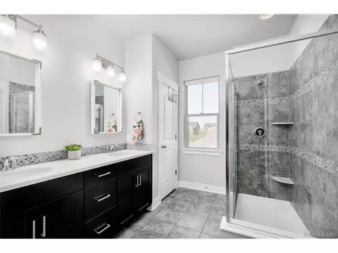 10190 E 26th Ave, Aurora, CO 80010 photo 17