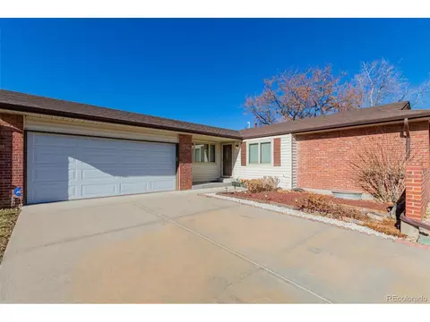8593 Gray Ct, Arvada, CO 80003 photo 4