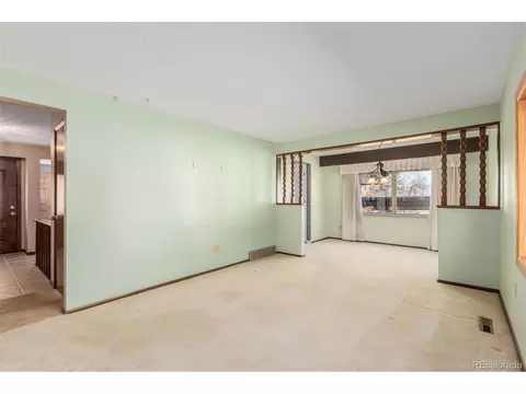 8593 Gray Ct, Arvada, CO 80003 photo 12