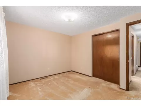 8593 Gray Ct, Arvada, CO 80003 photo 18