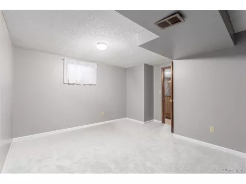 8593 Gray Ct, Arvada, CO 80003 photo 29