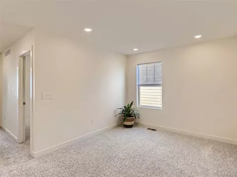 Undisclosed, Aurora, CO 80016 photo 22