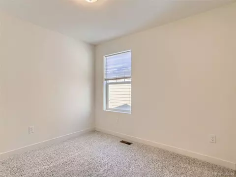 Undisclosed, Aurora, CO 80016 photo 20