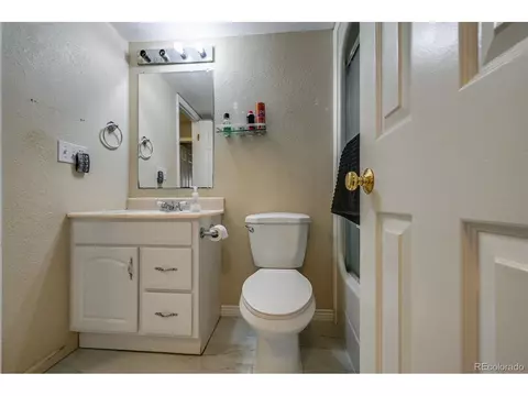 12593 E Pacific Cir #B, Aurora, CO 80014 photo 18
