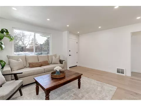 5715 E 11th Ave, Denver, CO 80220 photo 4