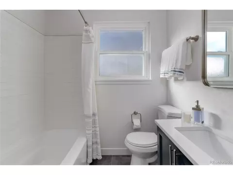 5715 E 11th Ave, Denver, CO 80220 photo 18