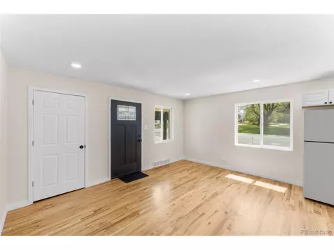 3401 Cherry St, Denver, CO 80207 photo 12