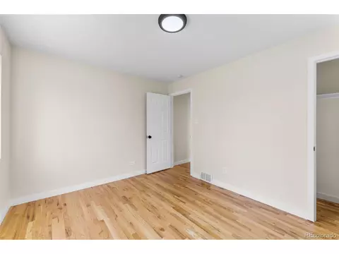 3401 Cherry St, Denver, CO 80207 photo 39
