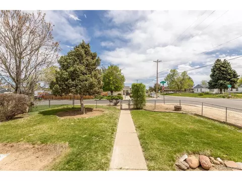 3401 Cherry St, Denver, CO 80207 photo 49