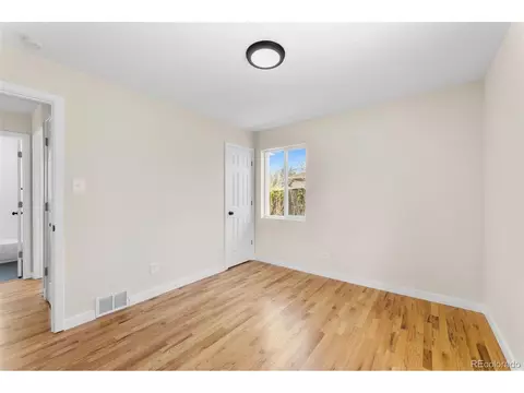 3401 Cherry St, Denver, CO 80207 photo 37