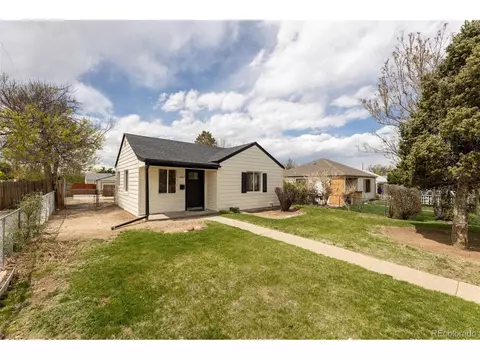 3401 Cherry St, Denver, CO 80207 photo 2