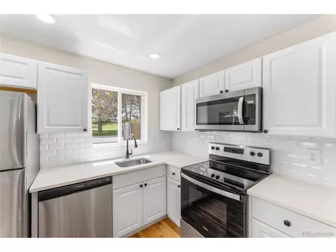 3401 Cherry St, Denver, CO 80207 photo 20