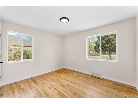 3401 Cherry St, Denver, CO 80207 photo 35