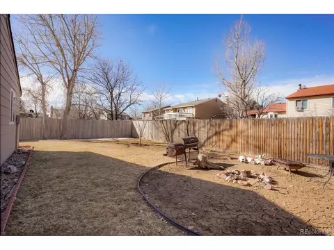 233 Madison Dr, Bennett, CO 80102 photo 23