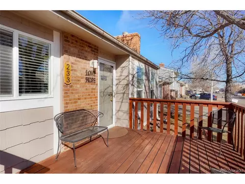 233 Madison Dr, Bennett, CO 80102 photo 3