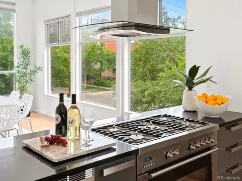 Kitchen - 471 24th St, Denver, CO 80205 photo 2 of 3