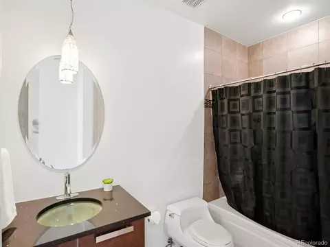 Bath - 471 24th St, Denver, CO 80205 photo 6 of 7
