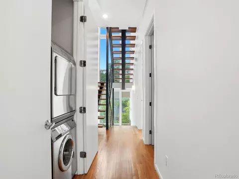 Entry Way - 471 24th St, Denver, CO 80205 photo 5 of 8