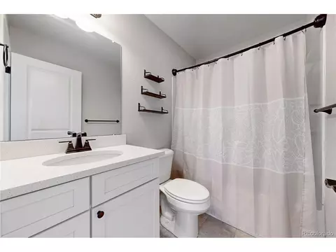 Bath - 2652 Diamondback Dr, Berthoud, CO 80513 photo 1 of 2