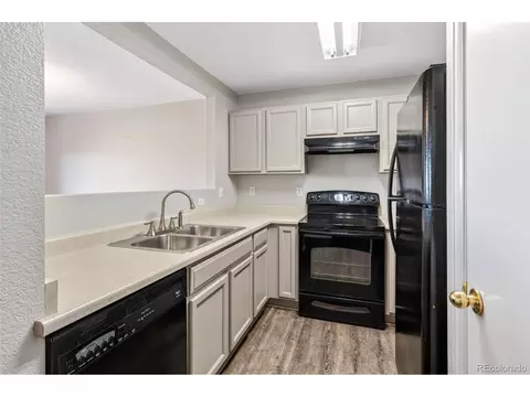 Kitchen - 3825 E 94th Ave, Thornton, CO 80229 photo 2 of 3