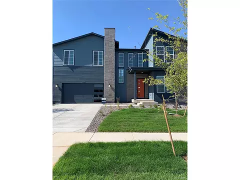 23681 E 39th Pl, Aurora, CO 80019