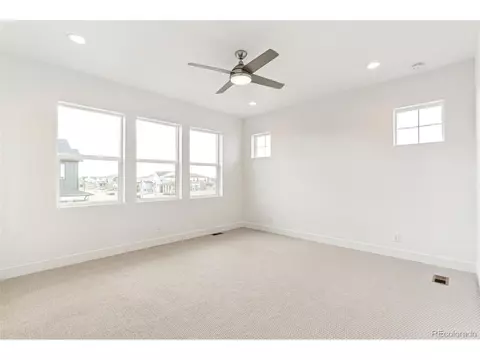 21004 E 62nd Ave, Aurora, CO 80019 photo 22