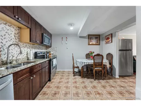 Kitchen - 14990 E 10th Ave, Aurora, CO 80011 photo 5 of 5