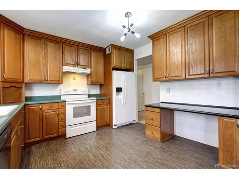 928 Scranton St, Aurora, CO 80011 photo 14