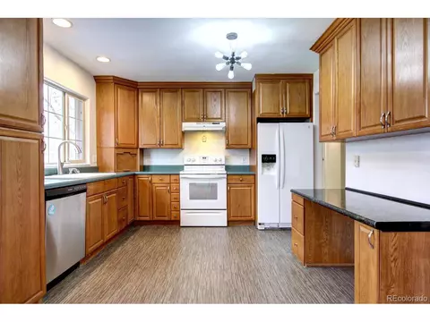 928 Scranton St, Aurora, CO 80011 photo 11
