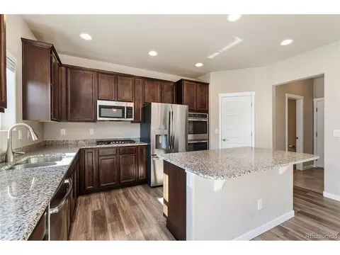 Kitchen - 5562 Clarence Dr, Windsor, CO 80550 photo 4 of 4
