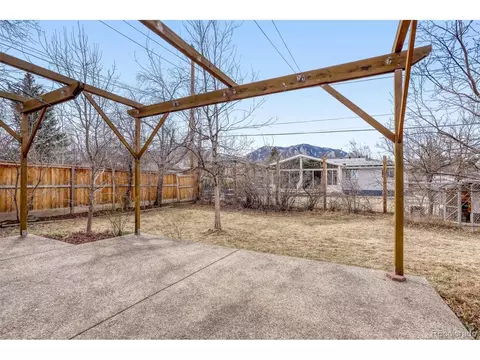 Exterior - 405 S 43rd St, Boulder, CO 80305 photo 4 of 6
