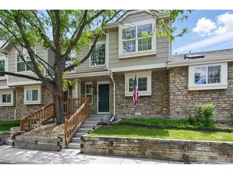 1203 S Zeno Way #B, Aurora, CO 80017