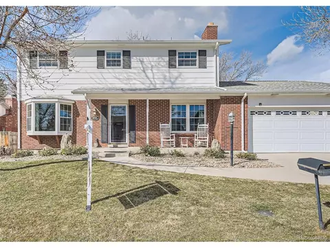 855 S Newcombe Way, Lakewood, CO 80226