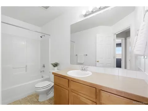 Bath - 9865 Buffalo St, Firestone, CO 80504 photo 5 of 5