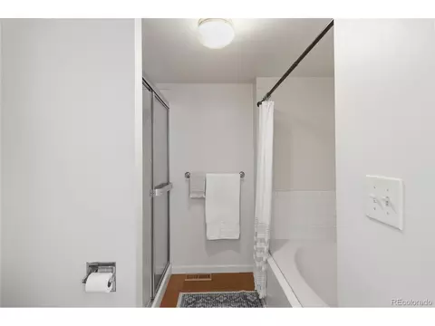 Bath - 12106 E 2nd Dr, Aurora, CO 80011 photo 3 of 4