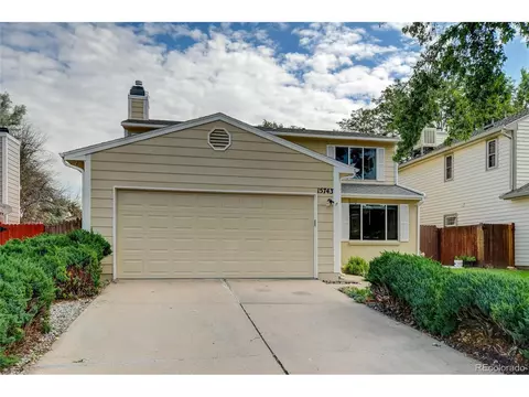 15743 E Custer Dr, Aurora, CO 80017 photo 2