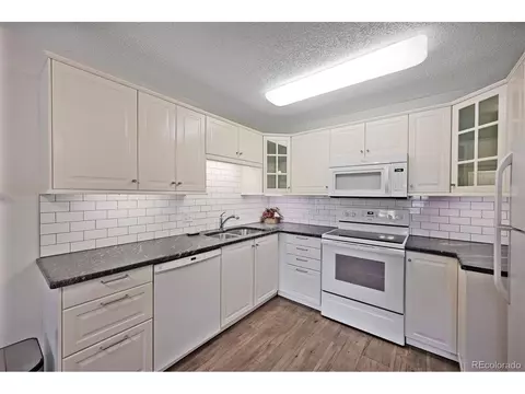 580 S Clinton St #84-11A, Denver, CO 80247
