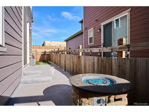 Exterior - 21832 E Quincy Cir, Aurora, CO 80015 photo 3 of 5