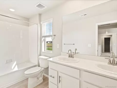Undisclosed, Aurora, CO 80018 photo 39