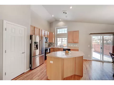 20509 E Hamilton Cir, Aurora, CO 80013 photo 9
