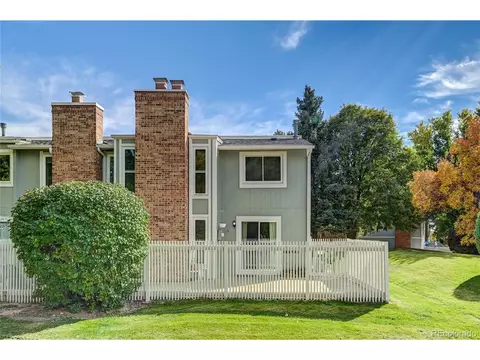3012 S Macon Cir, Aurora, CO 80014