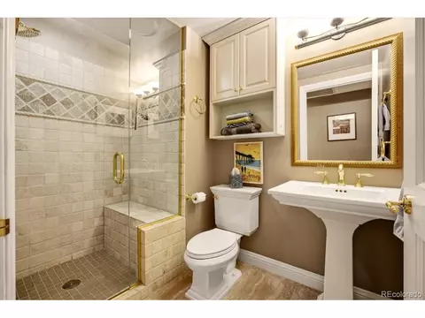 Bath - 400 E 3rd Ave #401, Denver, CO 80203 photo 4 of 4