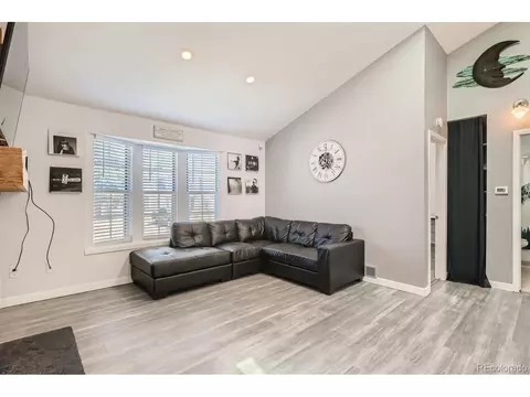 17166 E Chenango Ave #A, Aurora, CO 80015 photo 4