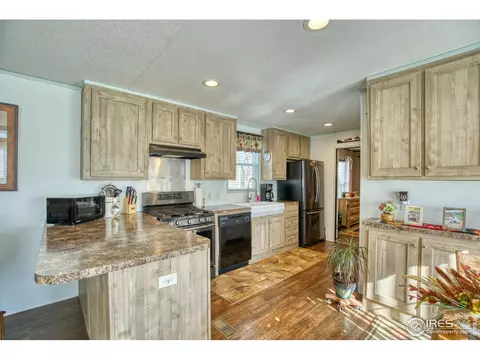 209 Street B #14, Evans, CO 80620 photo 5