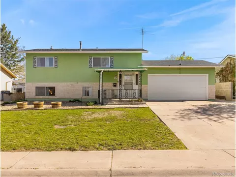 3800 Canterbury Ln, Pueblo, CO 81005