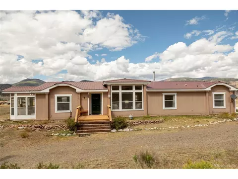 227 Diamond Rd, Creede, CO 81130