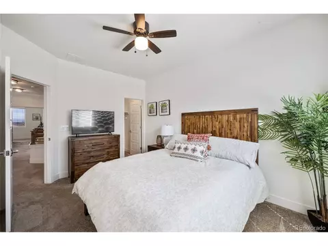 19481 E Sunset Cir, Centennial, CO 80015 photo 30