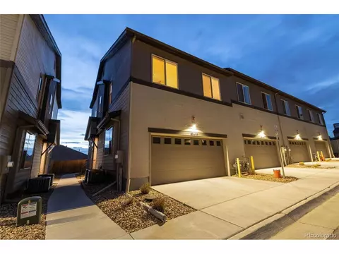 19481 E Sunset Cir, Centennial, CO 80015 photo 4