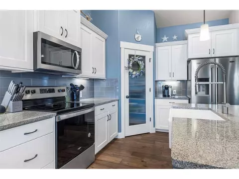 608 E Michigan Ave, Berthoud, CO 80513 photo 8