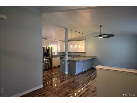 809 Holmes Pl, Berthoud, CO 80513 photo 4